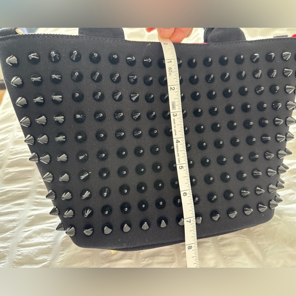 2 way Handbag with studs - Picture 10 of 15